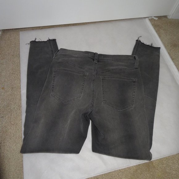 Free People Reagan Button Skinny Jeans - Picture 8 of 10